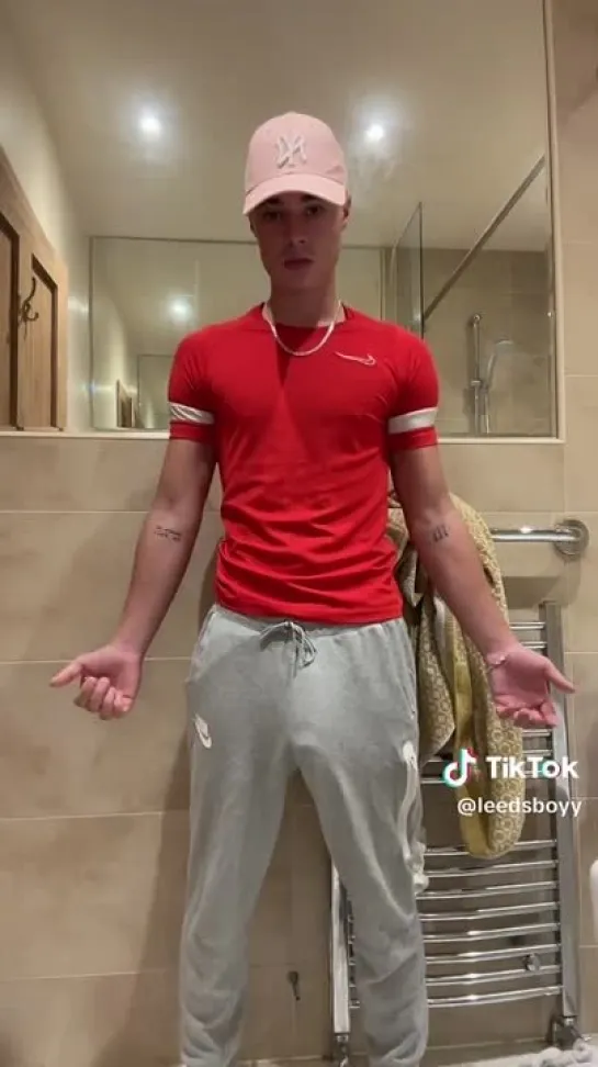 TIKTOK