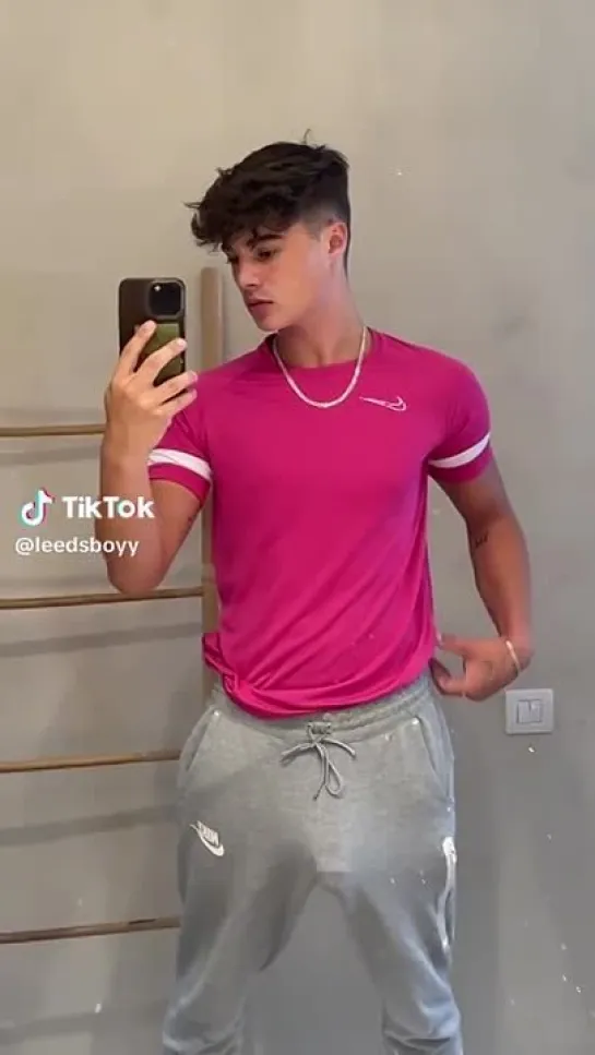 TIKTOK