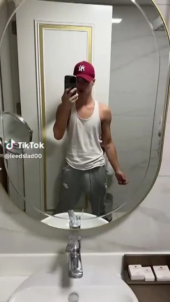 TIKTOK