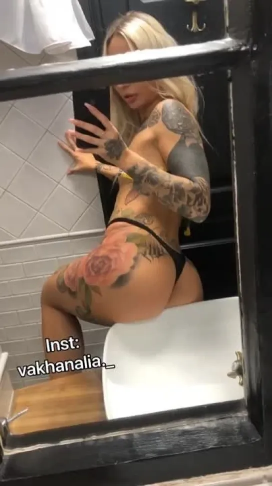 vakhanalia OnlyFans слив бесплатно в коменте частное домашнее видео