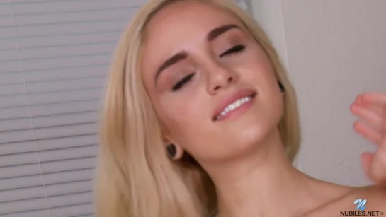 Naomi Woods [Solo, Masturbation, Small]