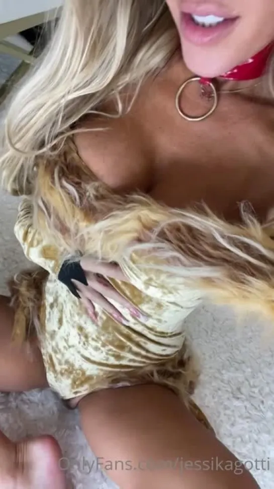 Jessika Gotti (Jessikagotti) onlyfans leak solo tease big tits