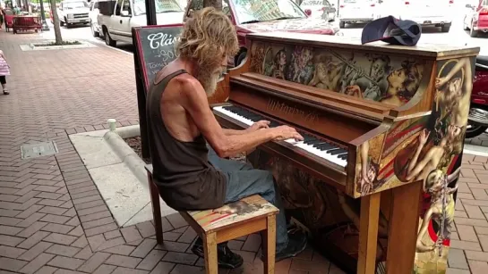 Homeless Man Plays Piano Beautifully