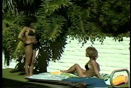 Teri McNeille vs. Jan Littledove(1986).NAPALI.(S.G.)