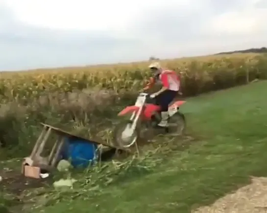 moto.fails-24072021-0001.mp4