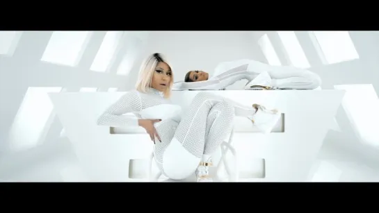 Ciara ft. Nicki Minaj - I'm Out (Explicit) (Official Video)