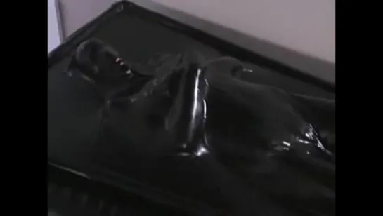 Vacuum bed 26