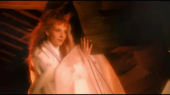 Mylène Farmer - L'Âme-Stram-Gram