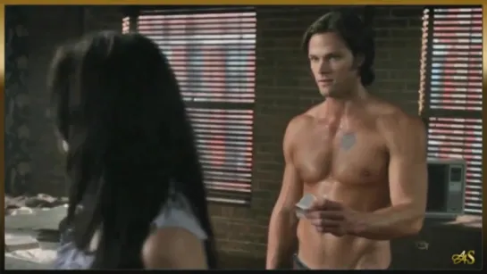 Jared Padalecki being hot and shirtless