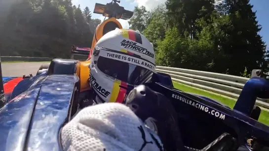 Nordschleife VETTEL vs COULTHARD