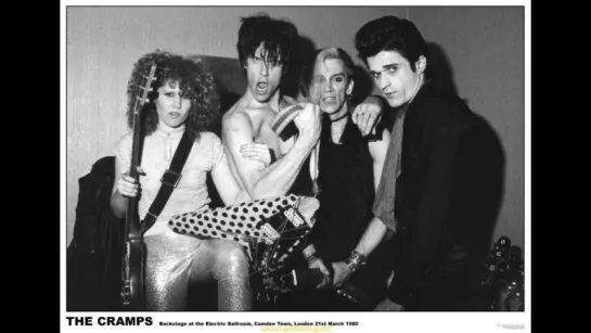 From White Zombie 1932 / The Cramps - Zombie dance