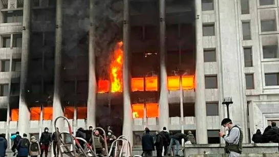 Глубокий разбор ситуации в Казахстане от Н.Н. Платошкина. Кому принадлежат богатства Казахстана. (Назад в будущее СССР 2.0)