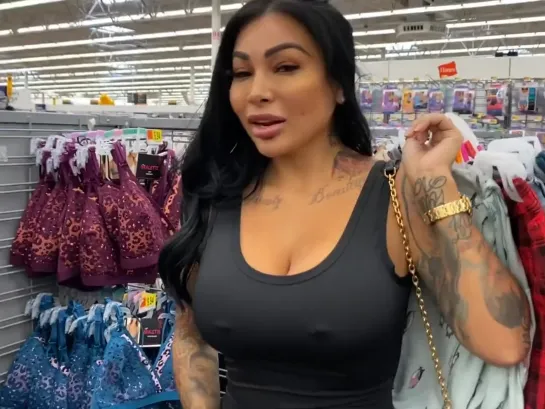 Brittanya Razavi