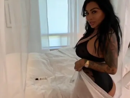 Brittanya Razavi