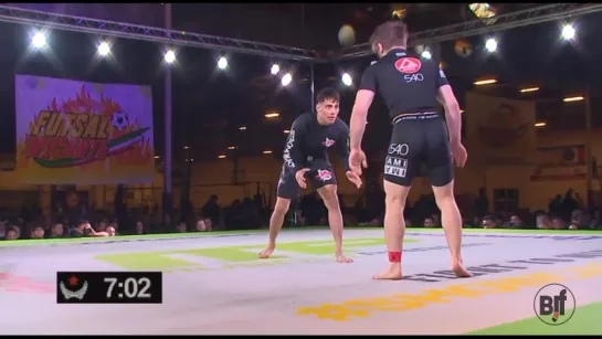 AJ Agazarm vs Chai Sirisute