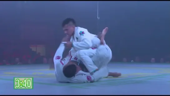 Mario Lozano (Marcello Garcia) Vs Vinny Saenz (Lovato BJJ)#f2winPRO 17