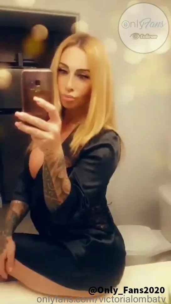 💋 Victoria Lomba   14