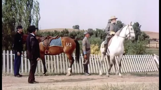 УБЕГАЯ ОТ СТРЕЛЫ  (1957) - вестерн. Сэмюэль Фуллер