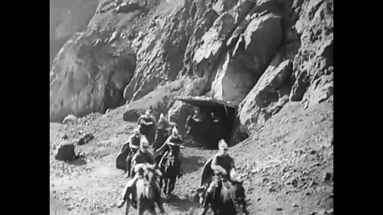 The Phantom Empire (1935), Chapter 2 / The Thunder Riders