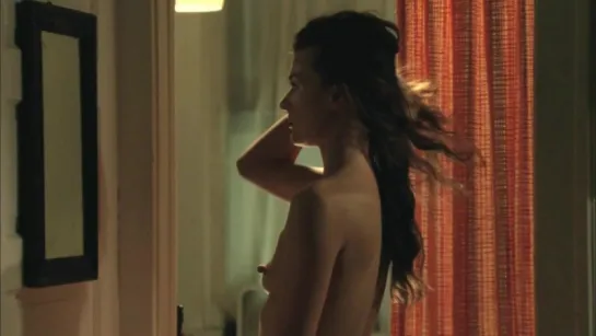 Милла Йовович Голая - Milla Jovovich Nude - 2010 Стоун Stone