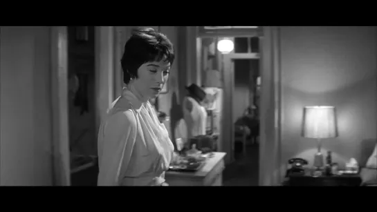 ДВОЕ НА КАЧЕЛЯХ (1962) - драма, мелодрама. Роберт Уайз 1080p