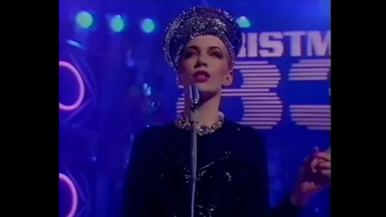 Eurythmics - Sweet Dreams 1983