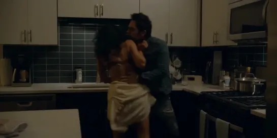 Aislinn Derbez - Easy (s01e04) (2016)