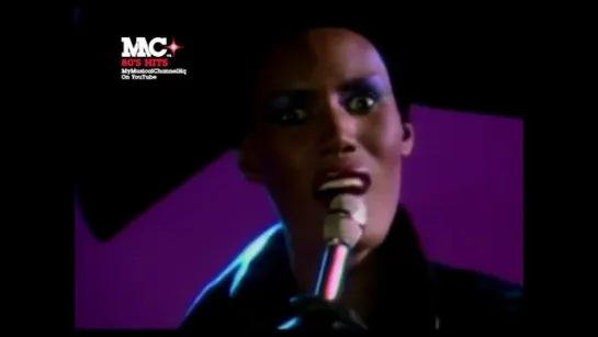 Grace Jones - La Vie En Rose (Live, French TV) (1979)