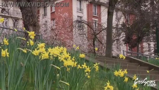 Красивая блондинка любит, когда ее трахают в задницу