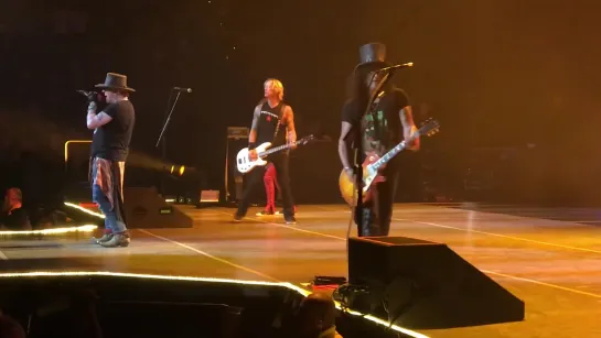 Guns N' Roses - Dead Horse [live, 2019.10.24]