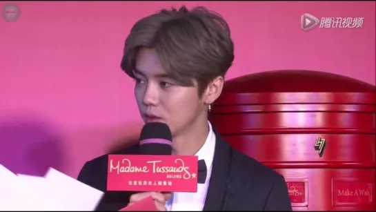 [РУСС. САБ] 160107 Luhans @ Madame Tussauds Beijing Wax Figure Unveiled