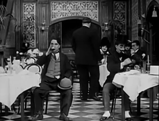 Чарли Чаплин: Ночь напролет / A Night Out (1915)