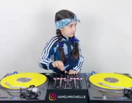 DJ MICHELLE