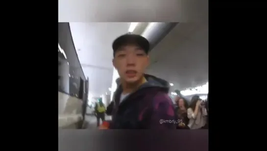 김한빈ت op Twitter Junhoe and Bobby at LAX