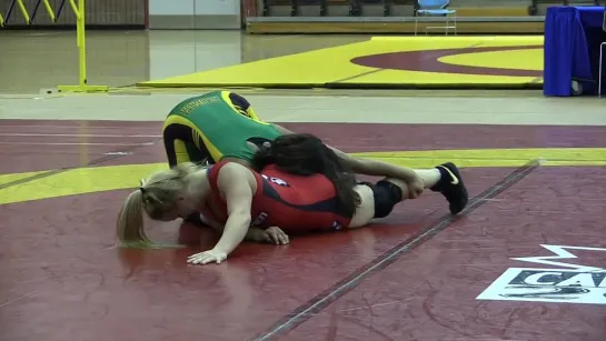 Emily Kessler vs. Farah Taj sports women's wrestling