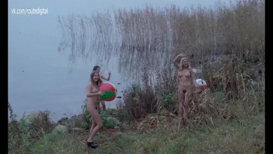 Helle Charlotte Strunk, Susanne Dorring, Susan Hinrichs Nude - Brand Børge Rykker Ud (DK 1976) 1080p WEB