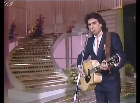 Toto Cutugno - LItaliano (Sanremo 83 - 2a serata) - stereo