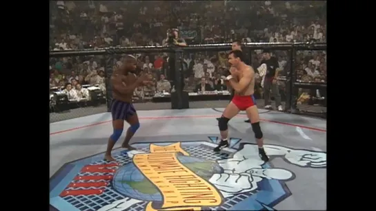 Don Frye vs Gary Goodridge (1 бой).