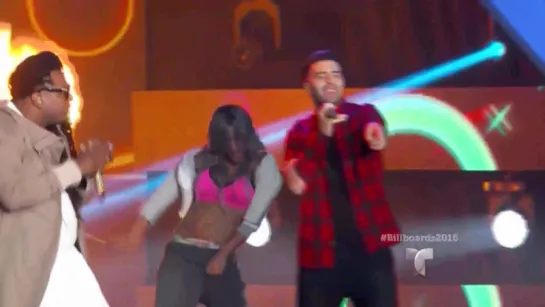 Jencarlos y Lennox cantan “Baby” para cerrar el show de los Premios Billboard 2016