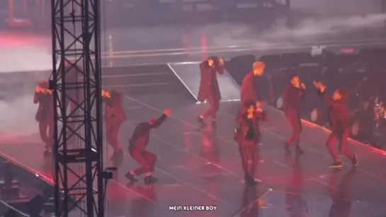 150307 EXOluXion - Hurt (EXO Focus)