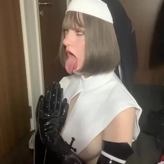 XXX(Ahegao)