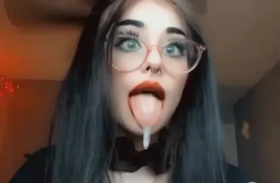 XXX(Ahegao)