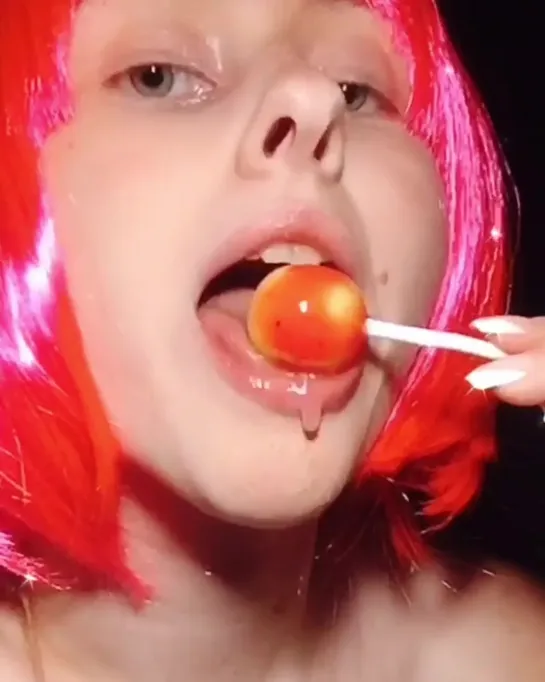 XXX(Ahegao)