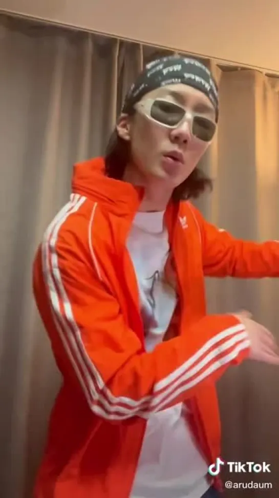 TikTok СынХуна