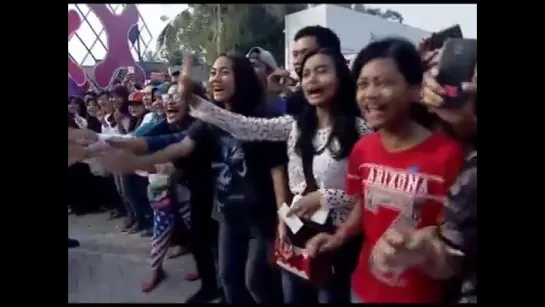 Aliando  Aliandonesia Band - Kau terindah (Live on Inbox)