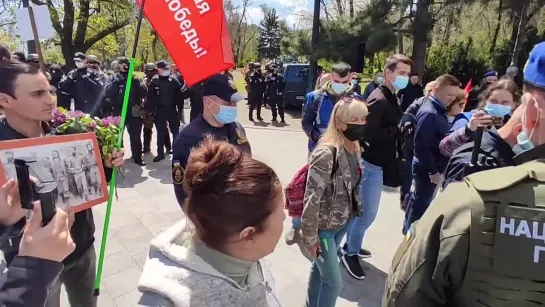 День Победы: В Одессе нацистку-провокаторшу поставили на место {9.05.2021}