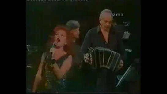 Milva  Astor Piazzolla   Los pájaros perdidos