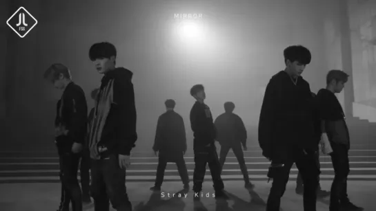 Stray Kids - Mirror [русс. саб]