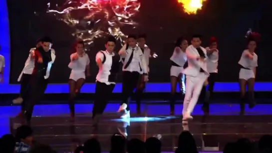 Vietnam Idol 2013 Tập 12 - Get on the floor I let you down - 365