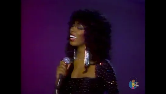 Donna Summer - A Hot Summer Night (1983)